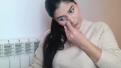 Snapshot of emmie_xxx chatting on November 14, 2025, 9:19 am emmie online show from November 14, 2025, 9:19 am