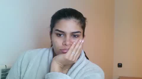 Snapshot of emmie_xxx chatting on November 20, 2025, 9:09 am emmie online show from November 20, 2025, 9:09 am