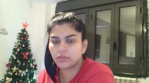Snapshot of emmie_xxx chatting on November 25, 2025, 9:53 am emmie online show from November 25, 2025, 9:53 am