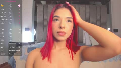 Snapshot of emmily_savage chatting on December 12, 2024, 4:37 am online show from December 12, 2024, 4:37 am