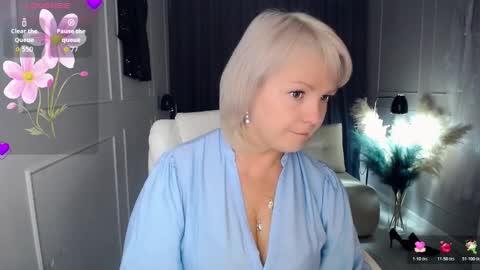 emmmam online show from October 26, 2025, 11:31 pm