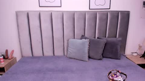 Snapshot of emmy_turnner chatting on October 6, 2025, 12:02 pm Emily Laila online show from October 6, 2025, 12:02 pm