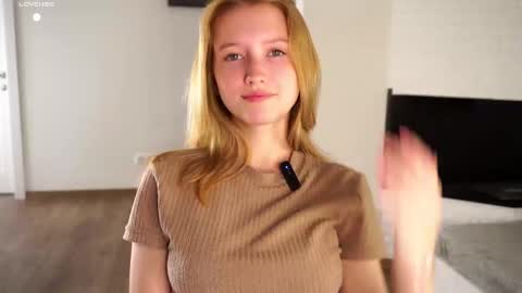 Snapshot of emmyleri chatting on September 12, 2025, 11:32 am Emmy online show from September 12, 2025, 11:32 am