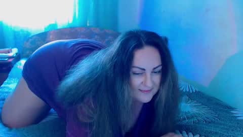 Snapshot of emmyxotty chatting on December 14, 2024, 9:40 am Emmy online show from December 14, 2024, 9:40 am