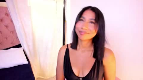 Emy New profile my other account was suspended follow me online show from November 7, 2025, 3:39 am