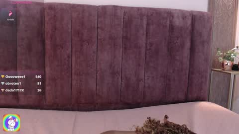 Emy online show from February 3, 2025, 10:32 pm