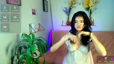 Snapshot of emycarver09 chatting on October 14, 2025, 12:06 pm emycarver09 online show from October 14, 2025, 12:06 pm