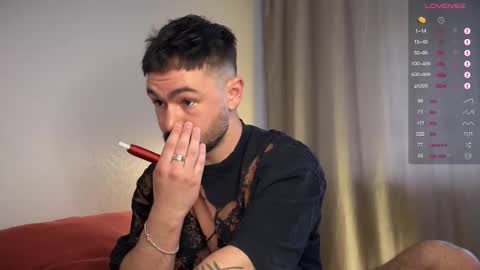 Snapshot of enen_glo chatting on September 19, 2025, 8:16 am Enen online show from September 19, 2025, 8:16 am