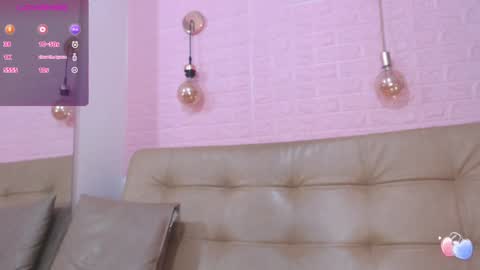 Snapshot of engel_devil chatting on January 4, 2025, 6:19 pm Engel online show from January 4, 2025, 6:19 pm