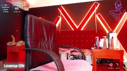 Snapshot of engel_devil chatting on September 22, 2025, 11:23 am Engel online show from September 22, 2025, 11:23 am