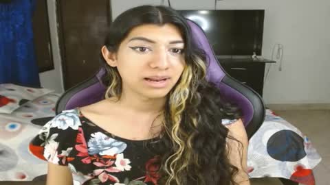 Snapshot of engiel_phoenix chatting on March 7, 2025, 12:26 am Engiel phoenix instagram engiel 13 online show from March 7, 2025, 12:26 am