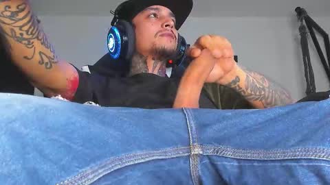 enjoymycock99 online show from October 20, 2025, 7:31 am