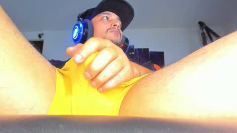 enjoymycock99 online show from November 2, 2025, 6:05 am