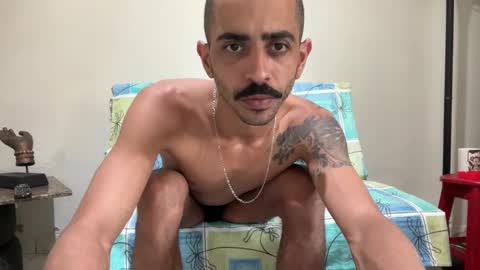 Snapshot of enjoythetrip chatting on December 10, 2024, 9:23 am Luke online show from December 10, 2024, 9:23 am