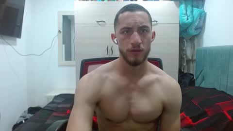 Snapshot of enzo_savage chatting on September 16, 2025, 5:58 pm enzo_savage online show from September 16, 2025, 5:58 pm