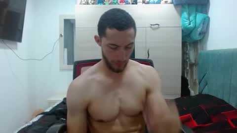 Snapshot of enzo_savage chatting on September 30, 2025, 6:24 pm enzo_savage online show from September 30, 2025, 6:24 pm