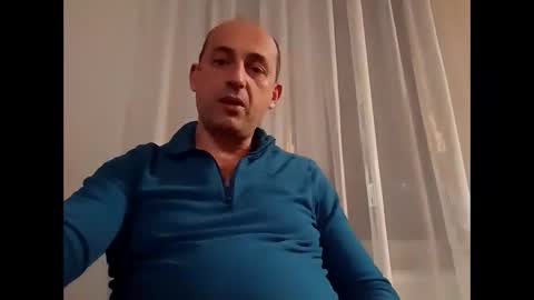 Snapshot of epu17 chatting on December 15, 2025, 8:13 pm epu17 online show from December 15, 2025, 8:13 pm