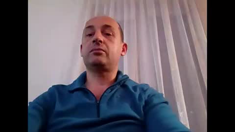 Snapshot of epu17 chatting on December 16, 2025, 7:30 pm epu17 online show from December 16, 2025, 7:30 pm