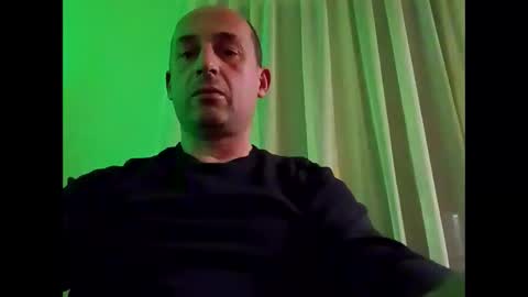 Snapshot of epu17 chatting on December 17, 2025, 7:20 pm epu17 online show from December 17, 2025, 7:20 pm