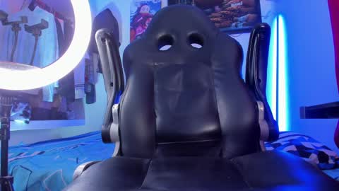 Tht BOSS Eren online show from January 9, 2025, 5:02 am