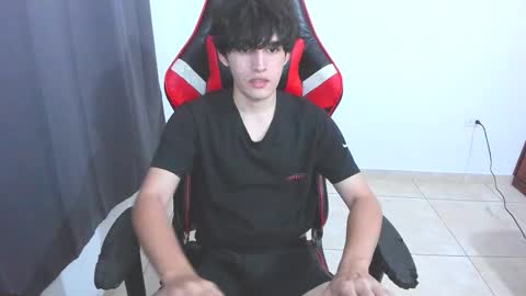 eren_tatakae online show from October 14, 2025, 2:12 am