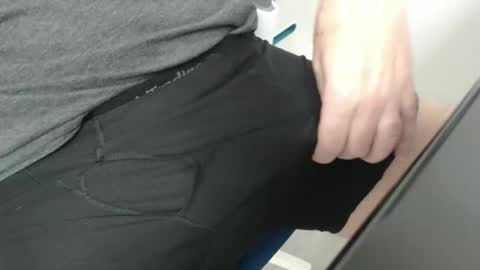 Snapshot of eric100eric100 chatting on November 10, 2025, 8:41 pm eric100eric100 online show from November 10, 2025, 8:41 pm