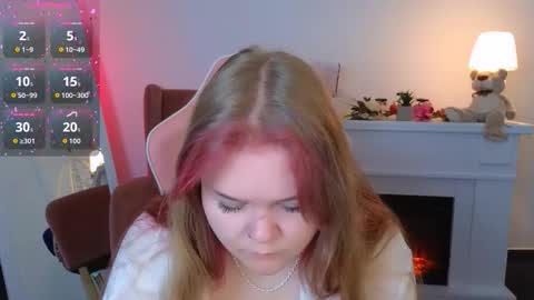 Snapshot of erica_love_ chatting on September 16, 2025, 5:52 am erica_love_ online show from September 16, 2025, 5:52 am
