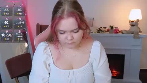 Snapshot of erica_love_ chatting on September 17, 2025, 5:42 am erica_love_ online show from September 17, 2025, 5:42 am