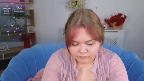 Snapshot of erica_love_ chatting on September 19, 2025, 7:10 am erica_love_ online show from September 19, 2025, 7:10 am