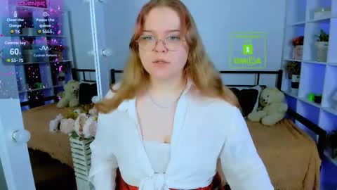 erica_love_ online show from November 18, 2025, 6:51 am