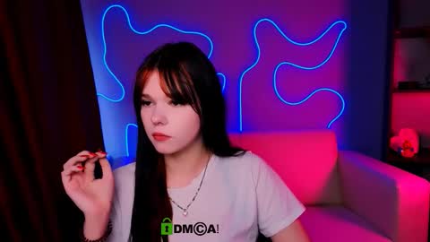 erica_murray online show from December 3, 2025, 10:24 am