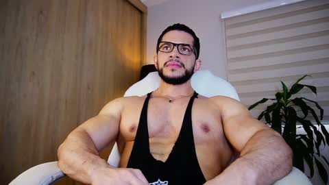 Snapshot of erick_thompson chatting on December 14, 2024, 4:09 pm Erick Thompson online show from December 14, 2024, 4:09 pm