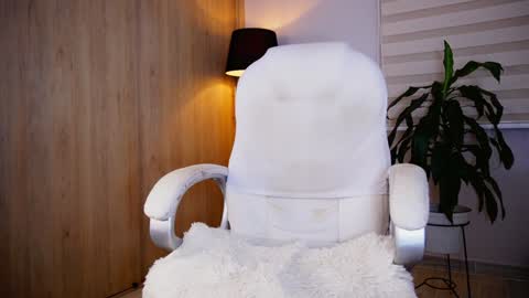 Snapshot of erick_thompson chatting on December 28, 2024, 2:01 am Erick Thompson online show from December 28, 2024, 2:01 am