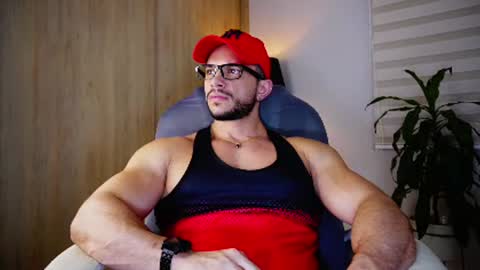 Snapshot of erick_thompson chatting on February 17, 2025, 10:47 pm Erick Thompson online show from February 17, 2025, 10:47 pm