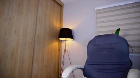 Snapshot of erick_thompson chatting on March 8, 2025, 7:53 pm Erick Thompson online show from March 8, 2025, 7:53 pm