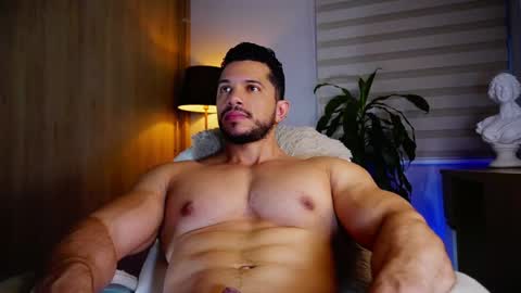 Snapshot of erick_thompson chatting on September 10, 2025, 10:32 pm Erick Thompson online show from September 10, 2025, 10:32 pm