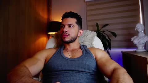 Snapshot of erick_thompson chatting on September 27, 2025, 5:29 pm Erick Thompson online show from September 27, 2025, 5:29 pm