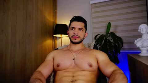 Snapshot of erick_thompson chatting on October 22, 2025, 10:31 pm Erick Thompson online show from October 22, 2025, 10:31 pm