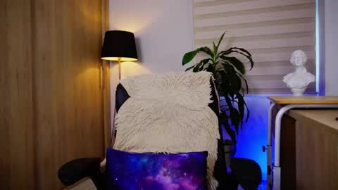 Snapshot of erick_thompson chatting on November 21, 2025, 3:44 pm Erick Thompson online show from November 21, 2025, 3:44 pm