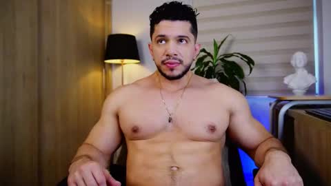 Snapshot of erick_thompson chatting on November 30, 2025, 7:40 pm Erick Thompson online show from November 30, 2025, 7:40 pm