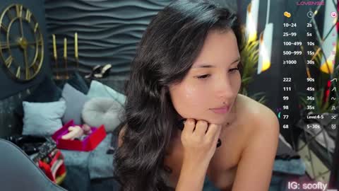 Snapshot of erika_soft chatting on December 29, 2024, 8:44 am Erika online show from December 29, 2024, 8:44 am