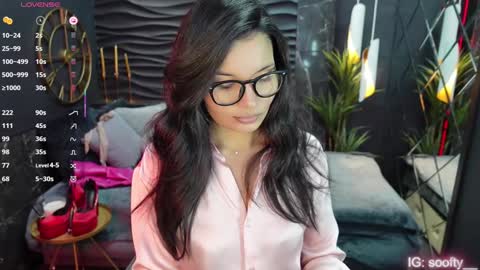 Snapshot of erika_soft chatting on January 22, 2025, 5:26 am Erika online show from January 22, 2025, 5:26 am
