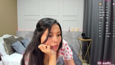 Snapshot of erika_soft chatting on February 7, 2025, 8:55 am Erika online show from February 7, 2025, 8:55 am
