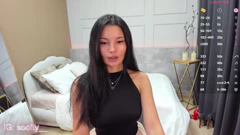 Snapshot of erika_soft chatting on October 1, 2025, 1:06 pm Erika online show from October 1, 2025, 1:06 pm