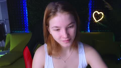 Snapshot of erikabrian chatting on December 3, 2024, 1:30 am erikabrian online show from December 3, 2024, 1:30 am