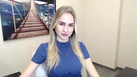 Snapshot of erikagavin chatting on December 12, 2024, 1:17 pm Erika online show from December 12, 2024, 1:17 pm