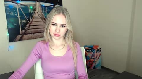 Snapshot of erikagavin chatting on March 12, 2025, 1:08 pm Erika online show from March 12, 2025, 1:08 pm