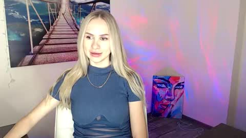 Snapshot of erikagavin chatting on October 10, 2025, 11:42 am Erika online show from October 10, 2025, 11:42 am