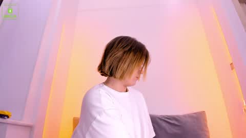 Snapshot of erikalustx chatting on January 27, 2025, 4:09 am Erika online show from January 27, 2025, 4:09 am