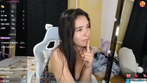 Snapshot of erina_1 chatting on September 13, 2025, 3:28 am erina_1 online show from September 13, 2025, 3:28 am